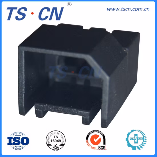 自動ワイヤ対基板オスウェーハ自動車用プラグ PCB コネクタ